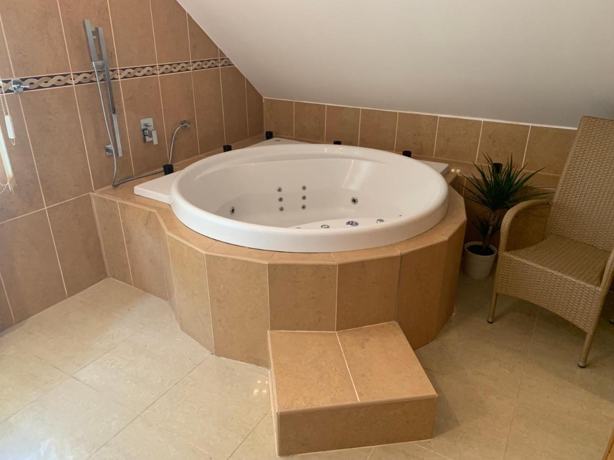 Apartmany City 2 Οστράβα Εξωτερικό φωτογραφία